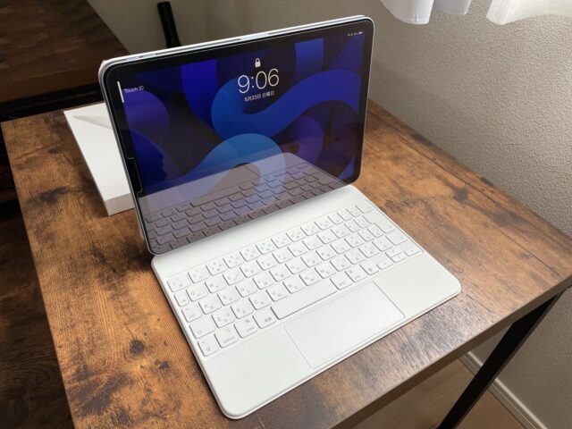 白いMagic Keyboardレビュー】iPad Air4をノートPC化したら捗った - み ...