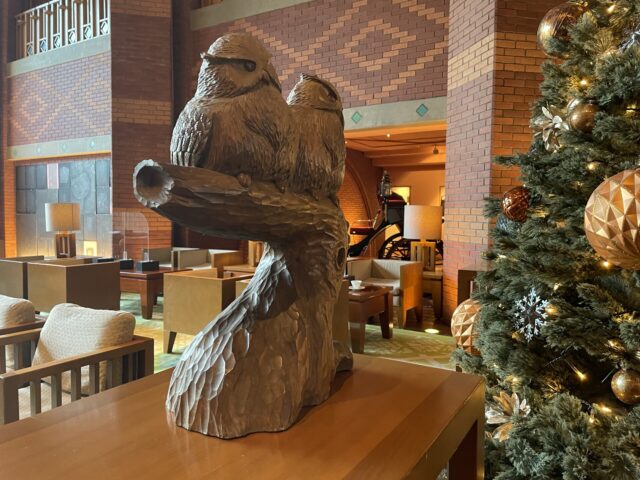 北海道ホテル　木彫りのフクロウ
