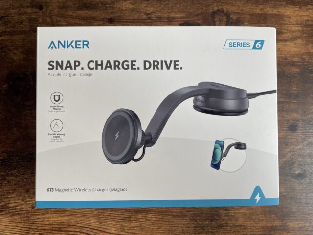 Anker 613 Magnetic Wireless Charger (MagGo)　外箱