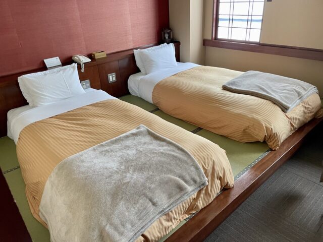 小樽　ふる川　和風洋室　ベッド
