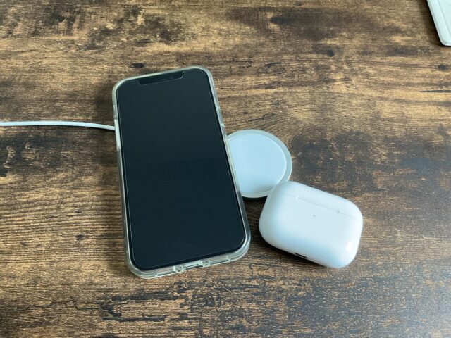 iPhone MagSafe AirPods Pro