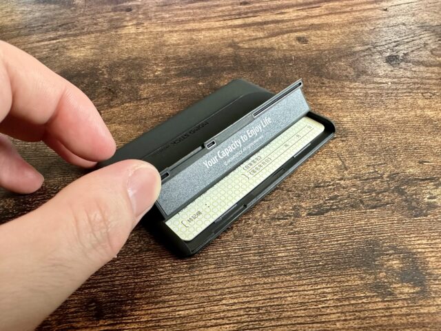 Mag Card Grip MagSafe対応カードケース付きグリップスタンド　カード収納スペース