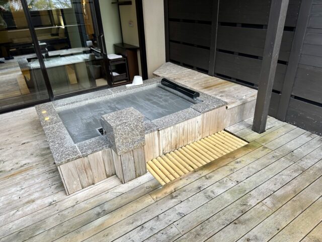 しこつ湖 鶴雅リゾートスパ 水の謌　客室露天風呂